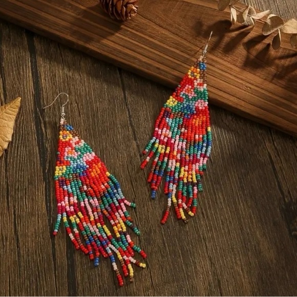 Handmade Flower Pattern Beads Tassel Drop Earring - Picture 2 of 2